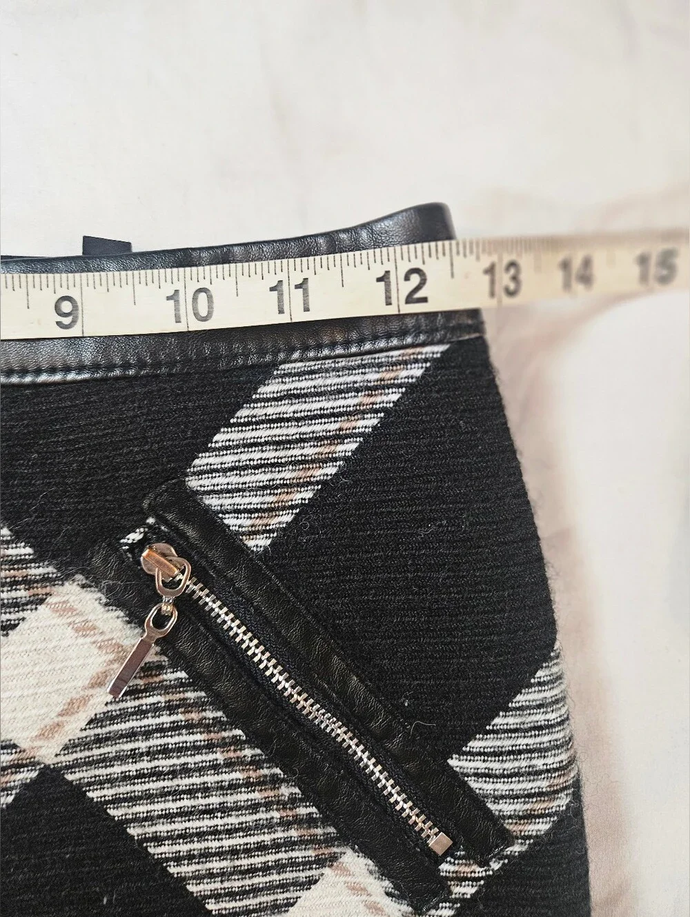 White House Black Market Womens Black & White Plaid Faux Leather Mini Skirt Sz 0